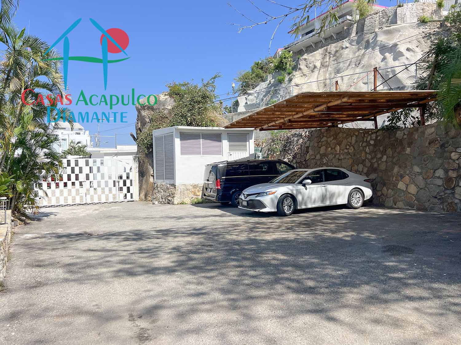 Casa Garbi - Estacionamiento 5